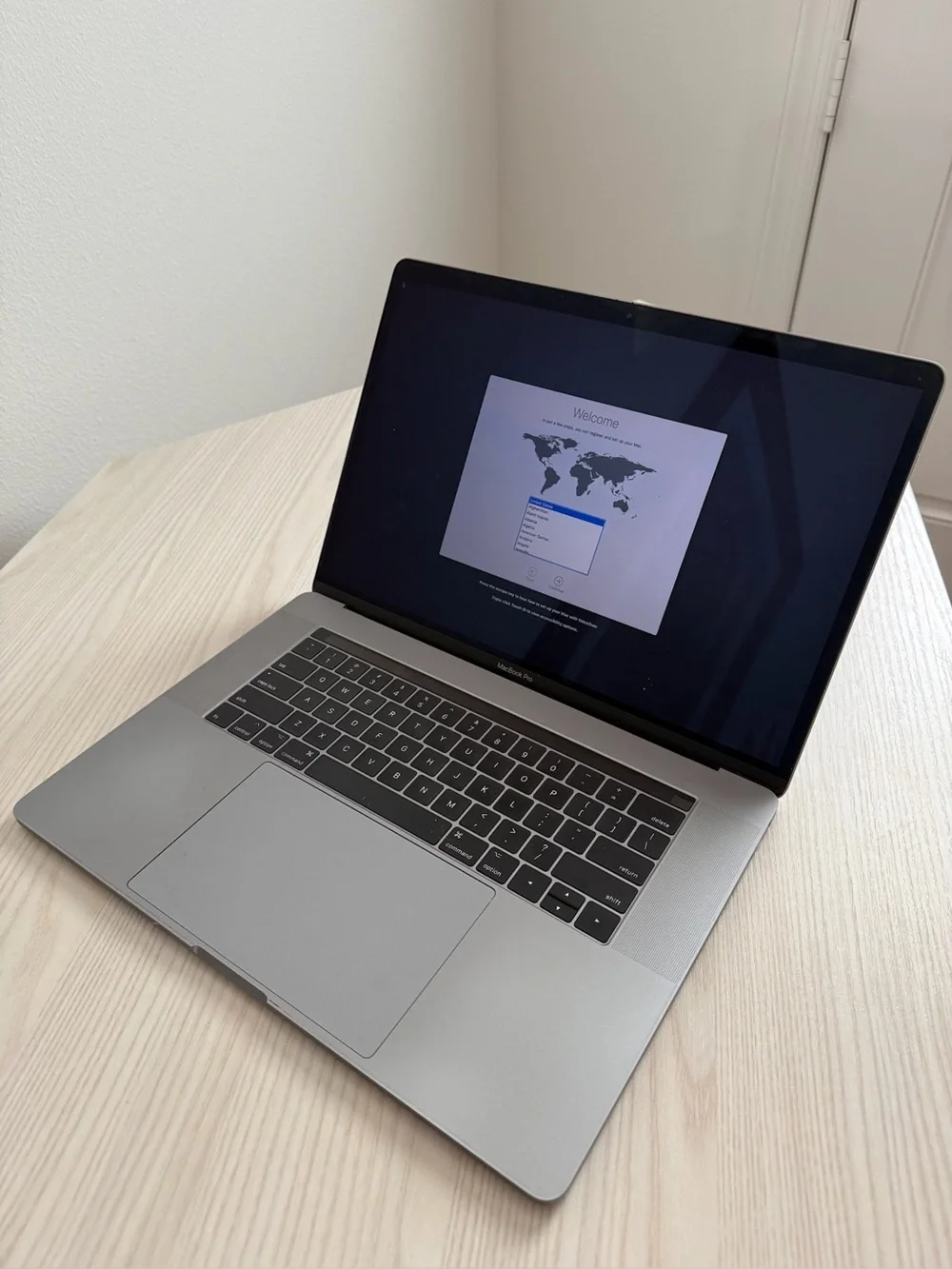 MacBook Pro i7 2.8GHz 15